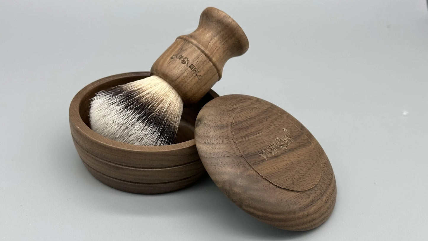 The Bey Bol y Brocha de Afeitado de Madera de Nogal